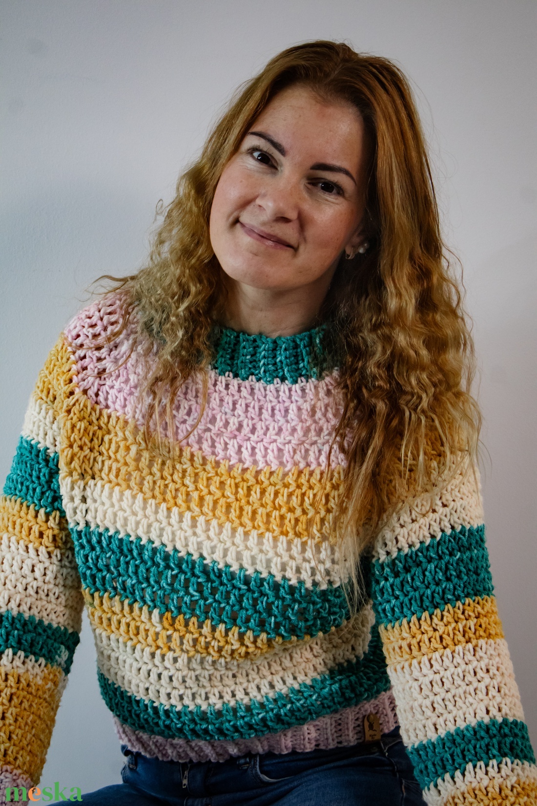 Horgolt színes raglán pulóver - ruha & divat - női ruha - pulóver - Meska.hu