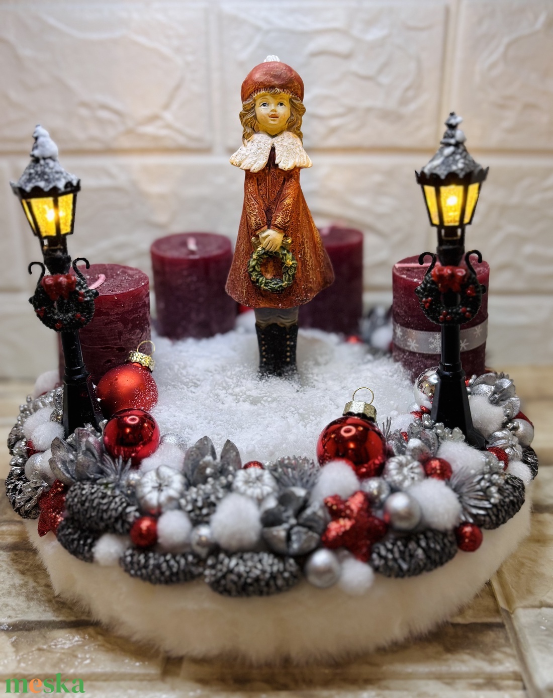Világítós, kislányos adventi koszorú - karácsony - adventi díszek - adventi koszorú - Meska.hu
