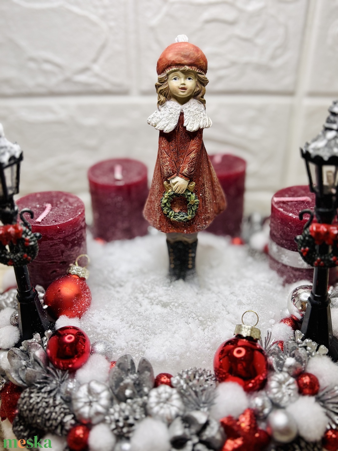 Világítós, kislányos adventi koszorú - karácsony - adventi díszek - adventi koszorú - Meska.hu