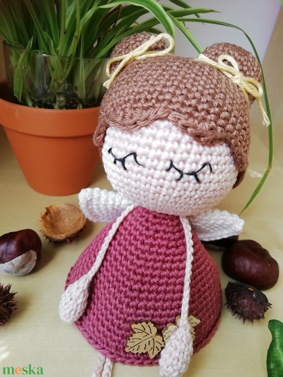 Kézzel horgolt Ősz Tündér - otthon & életmód - dekoráció - dísztárgy - Meska.hu