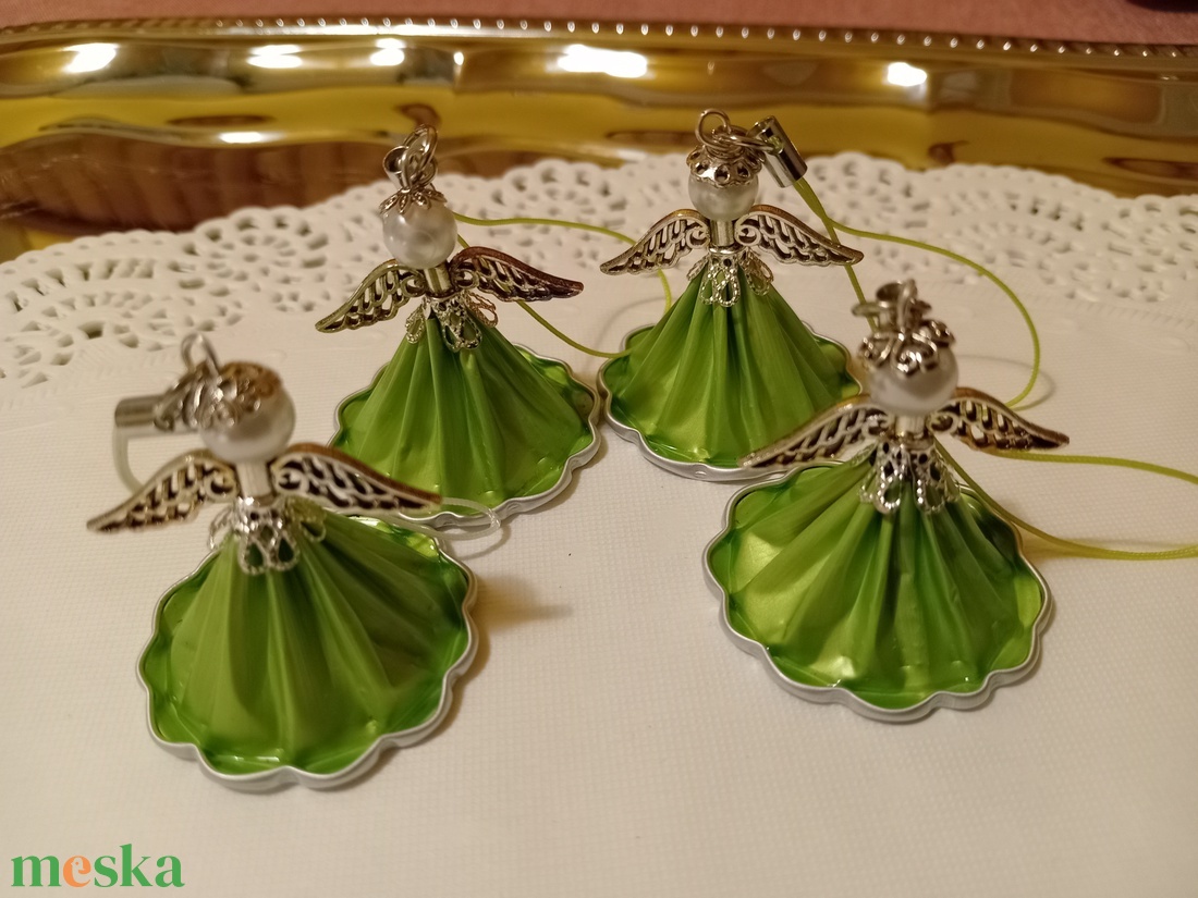 Karácsonyi angyalkák - kávékapszulából  - karácsony - karácsonyi lakásdekoráció - karácsonyi lakásdíszek - Meska.hu