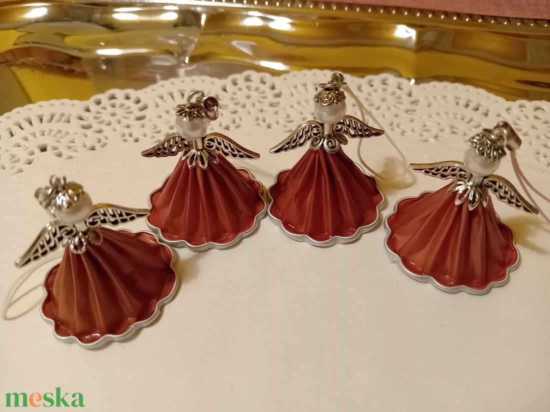 Karácsonyi angyalkák - kávékapszulából  - karácsony - karácsonyi lakásdekoráció - karácsonyi lakásdíszek - Meska.hu