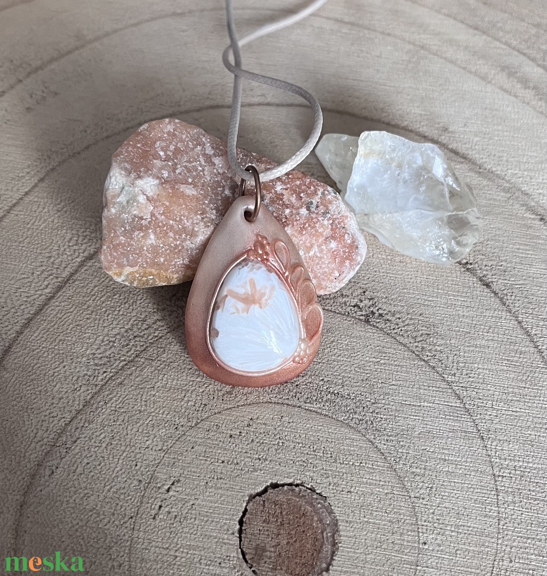 Skolecit medál - ékszer - nyaklánc - medálos nyaklánc - Meska.hu