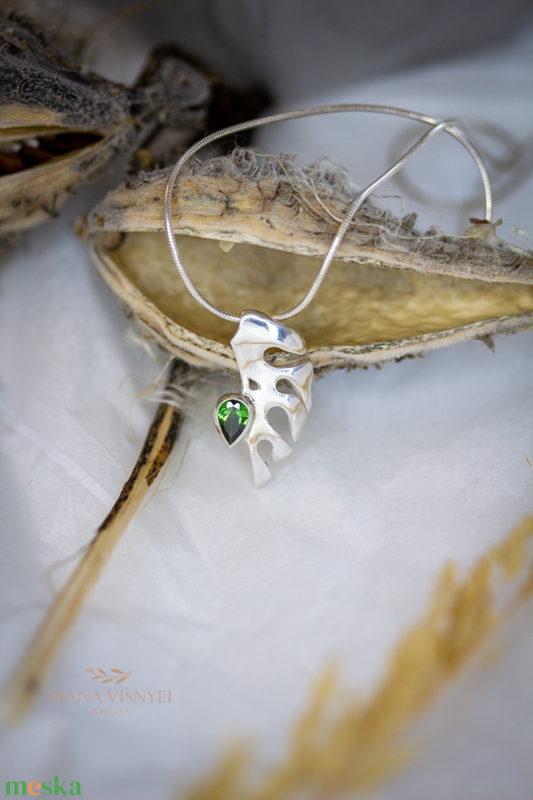 Pneuma Halved Medál - ékszer - nyaklánc - medál - Meska.hu