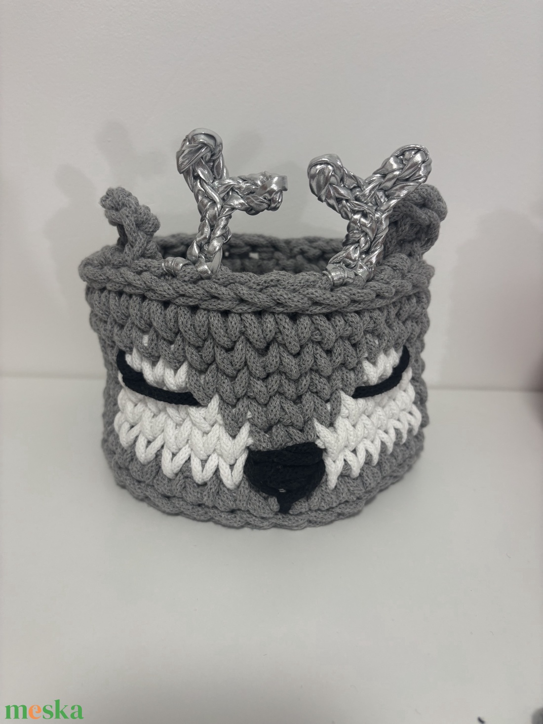 Horgolt ünnepi szarvas - otthon & életmód - dekoráció - asztal és polc dekoráció - horgolt & csipketerítő - Meska.hu