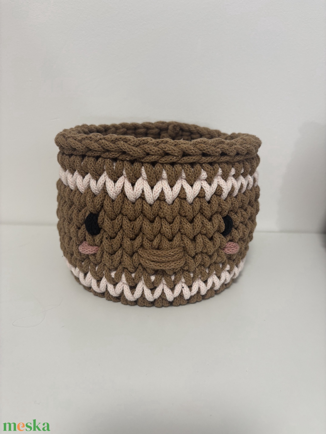 Horgolt mézi tároló -  - Meska.hu