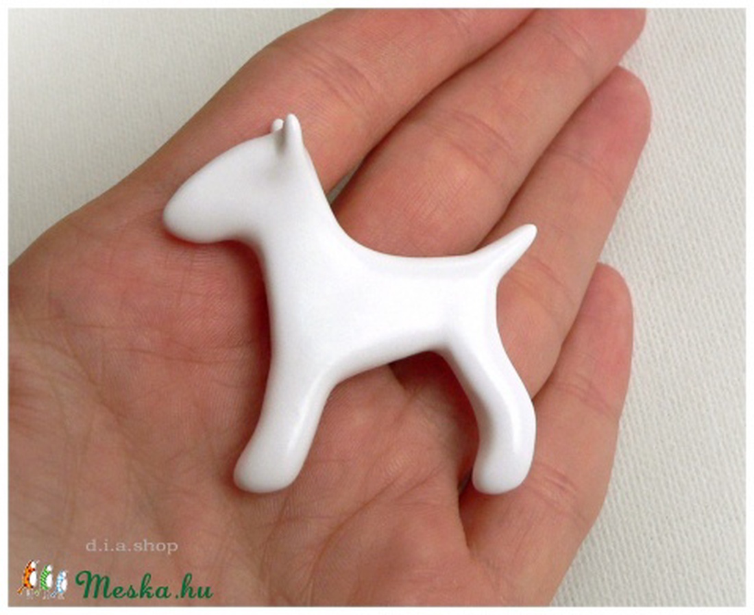 Bullterrier, fehér kutya - kitűző -  - Meska.hu