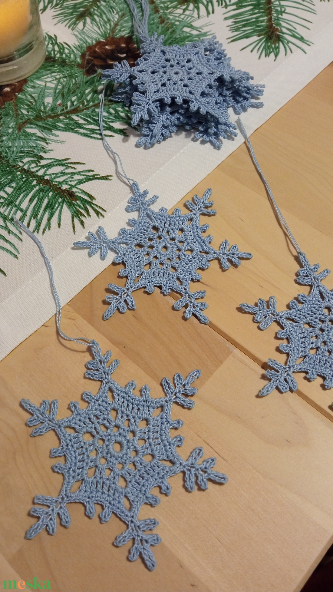 Horgolt hópehely 10 darab - karácsony - karácsonyi lakásdekoráció - karácsonyfadíszek - Meska.hu