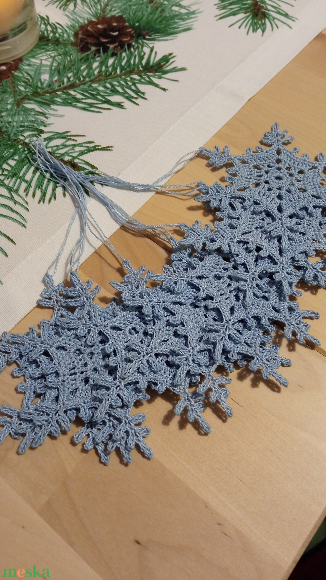 Horgolt hópehely 10 darab - karácsony - karácsonyi lakásdekoráció - karácsonyfadíszek - Meska.hu