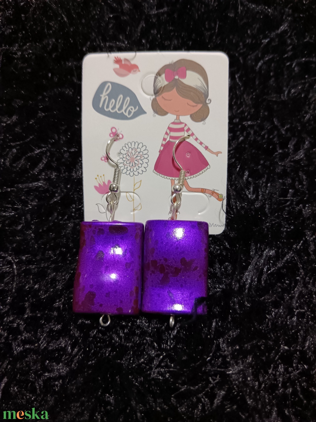 Lila dalmata mintás fülbevaló  - ékszer - fülbevaló - lógó fülbevaló - Meska.hu