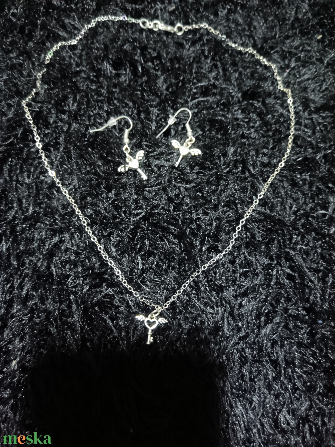 Angyal szárnyas szív kulcs fülbevaló és nyaklánc szett  - ékszer - ékszerszett - Meska.hu