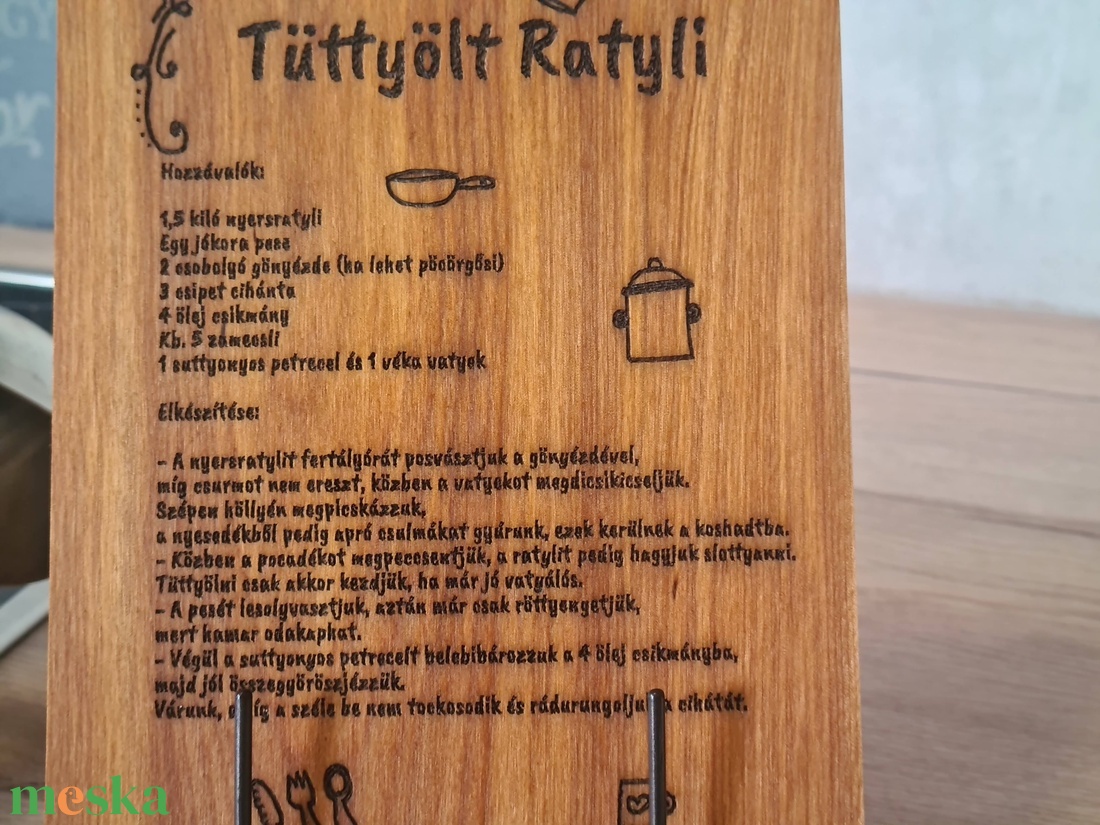 Vágódeszka, Tüttyölt ratyli recept - otthon & életmód - konyhafelszerelés, tálalás - sütés, főzés - vágódeszka - Meska.hu Vágódeszka, Tüttyölt ratyli recept - otthon & életmód - konyhafelszerelés, tálalás - sütés, főzés - vágódeszka - Meska.hu