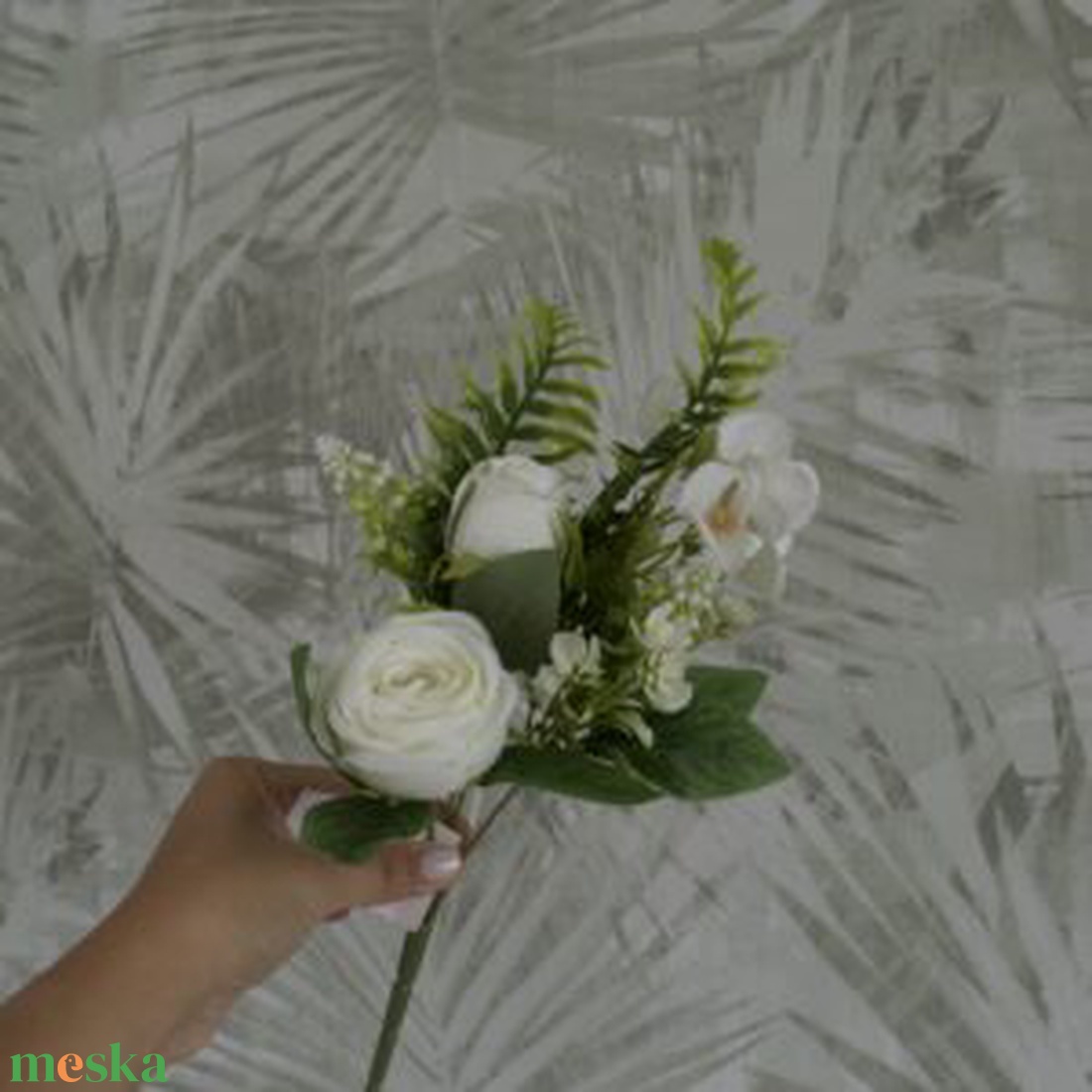 Rózsacsokor páfránylevéllel - otthon & életmód - dekoráció - virágdekoráció - virágok - virágcsokor - Meska.hu