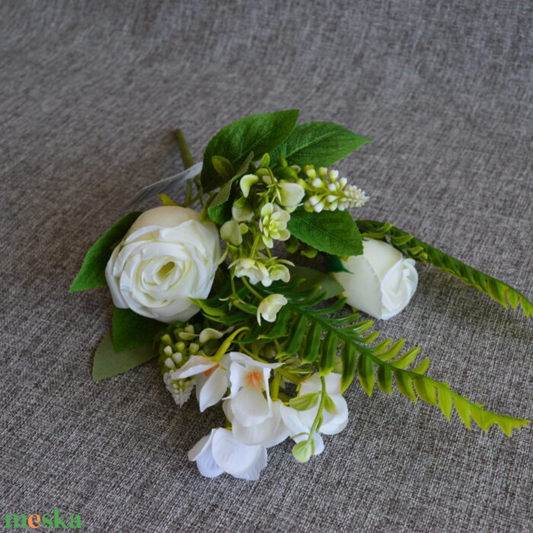 Rózsacsokor páfránylevéllel - otthon & életmód - dekoráció - virágdekoráció - virágok - virágcsokor - Meska.hu