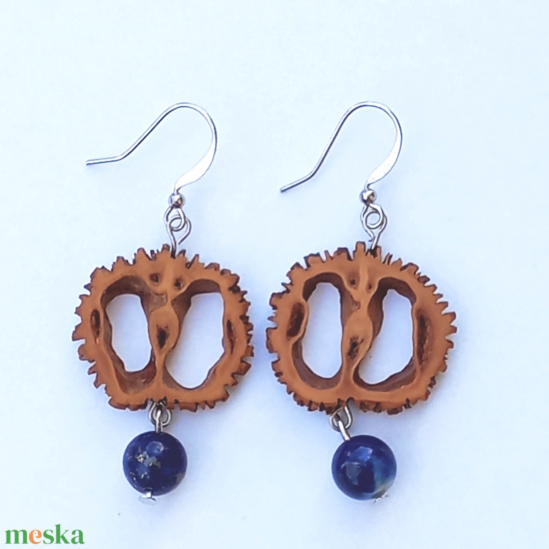 Gyöngyös fekete dió fülbevaló, romantikusan természetes ajándék - ékszer - fülbevaló - lógó fülbevaló - Meska.hu