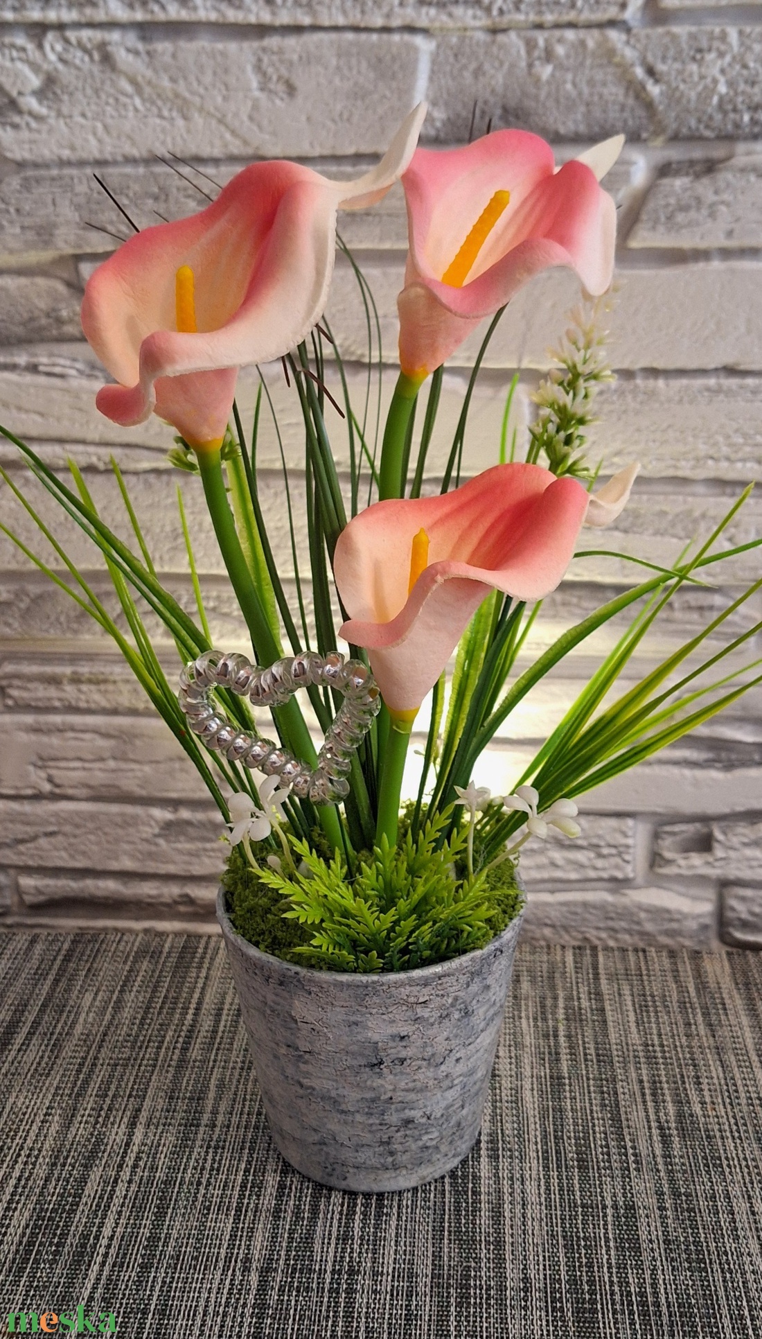 Anyák napiLágyság és Szeretet � Elegáns rózsaszín kála dísz Anyák napjára(25cm magas) - otthon & életmód - virágdekoráció - virágdíszek - virágdísz kaspóban - Meska.hu