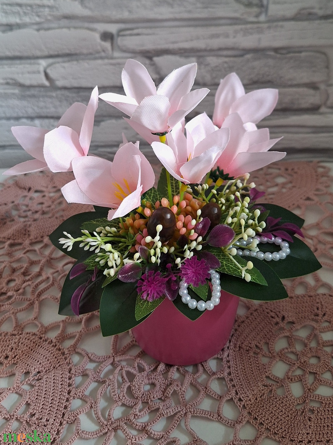 Frézia � Kézműves asztali dísz (15 cm magas) - otthon & életmód - dekoráció - asztal és polc dekoráció - asztaldísz - Meska.hu