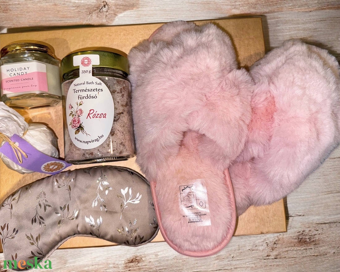 Relaxáló ajándékbox - szépségápolás - kozmetikai ajándékcsomag - Meska.hu Relaxáló ajándékbox - szépségápolás - kozmetikai ajándékcsomag - Meska.hu