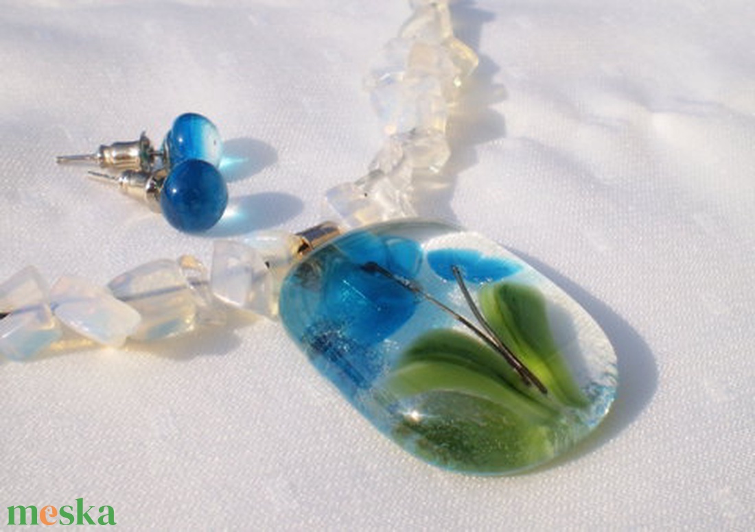 kéknefelejcs üvegékszer szett, ajándék nőknek névnapra, születésnapra. -  - Meska.hu