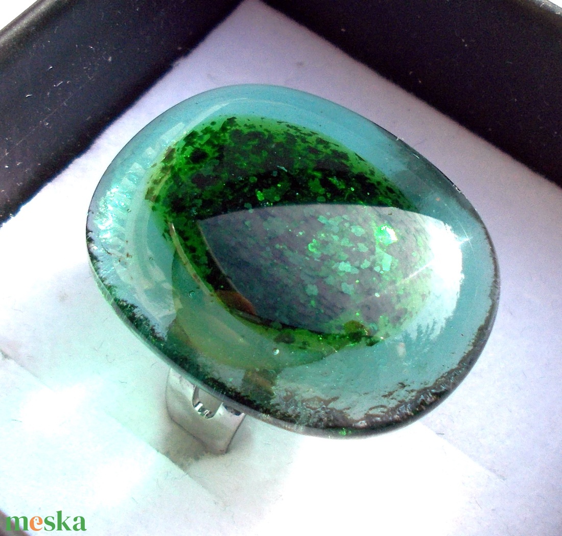 Kék tó kincse üvegékszer, gyűrű , ajándék nőknek névnapra, születésnapra. - ékszer - gyűrű - statement gyűrű - Meska.hu