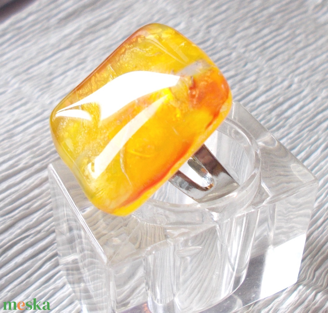 Trópusi nyár, üveg gyűrű,  ajándék nőknek névnapra, születésnapra. - ékszer - gyűrű - statement gyűrű - Meska.hu