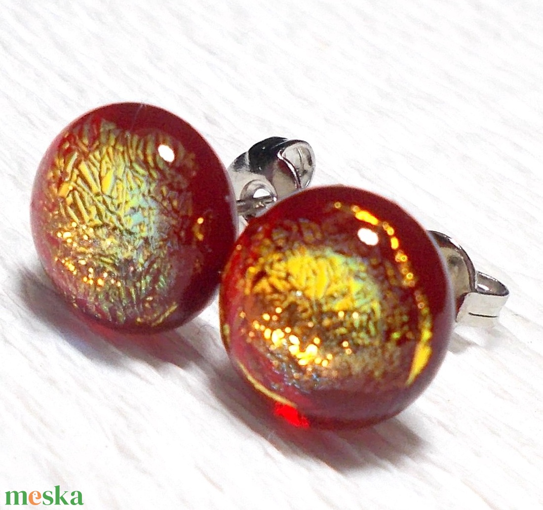 Óarany-piros, üveg fülbevaló, ajándék  névnapra, születésnapra. - ékszer - fülbevaló - pötty fülbevaló - Meska.hu