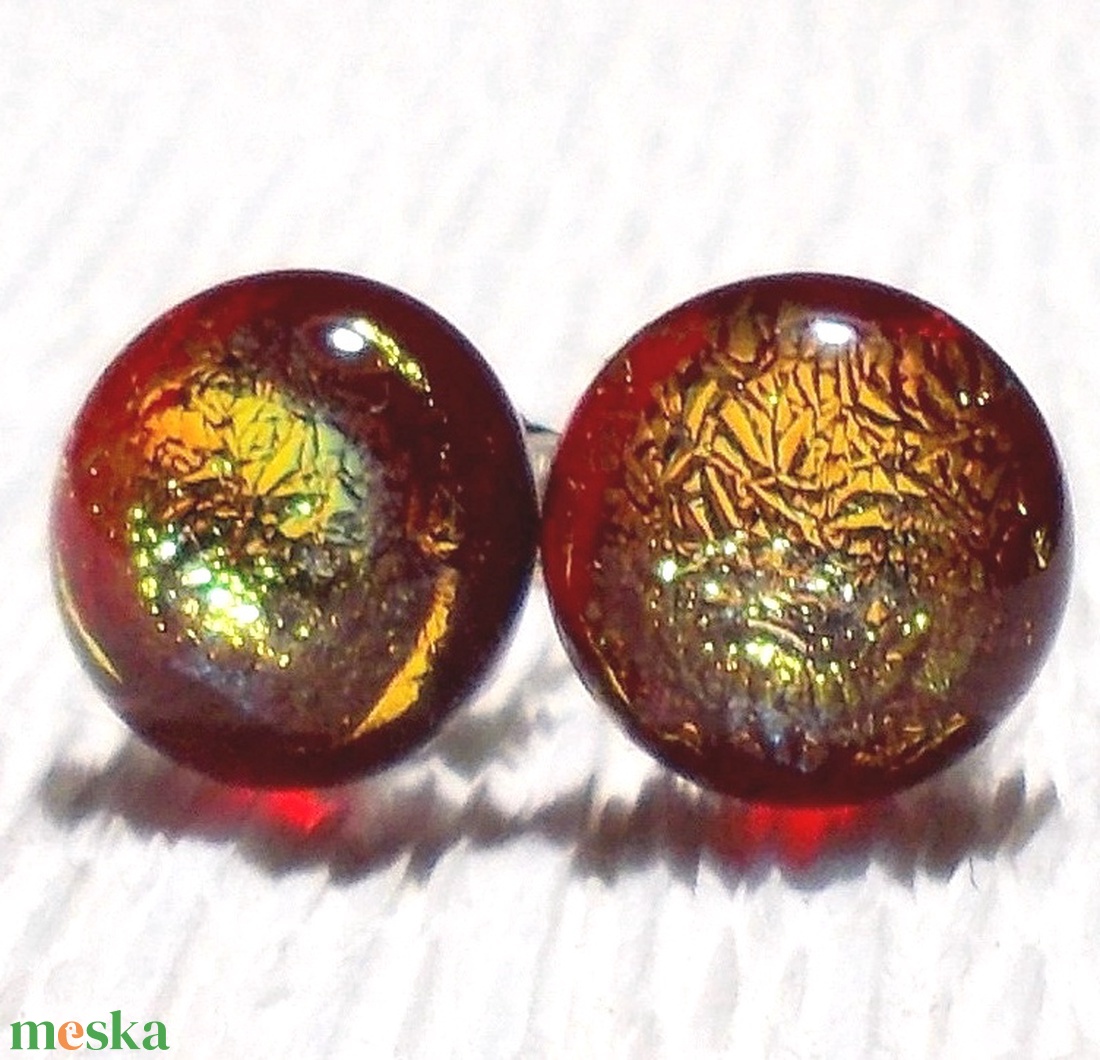 Óarany-piros, üveg fülbevaló, ajándék  névnapra, születésnapra. - ékszer - fülbevaló - pötty fülbevaló - Meska.hu