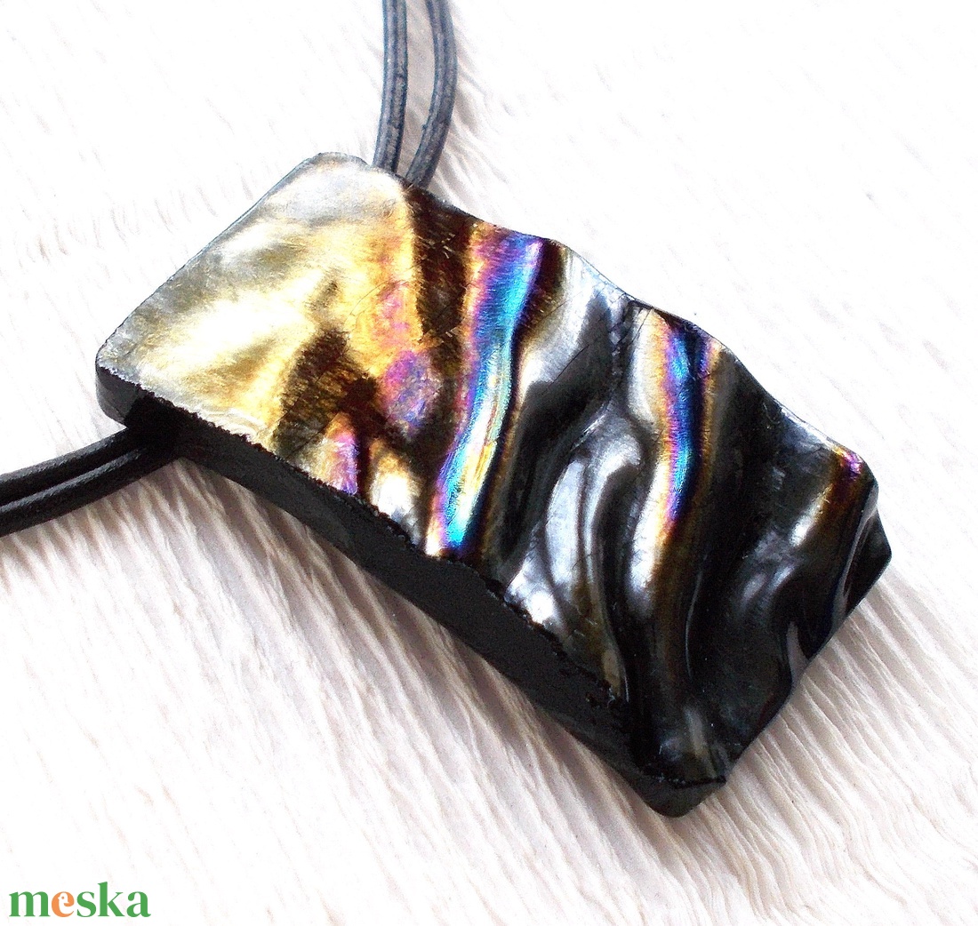 Bronzos szivárvány dichroic ékszer, ajándék névnapra, születésnapra. - ékszer - nyaklánc - medálos nyaklánc - Meska.hu
