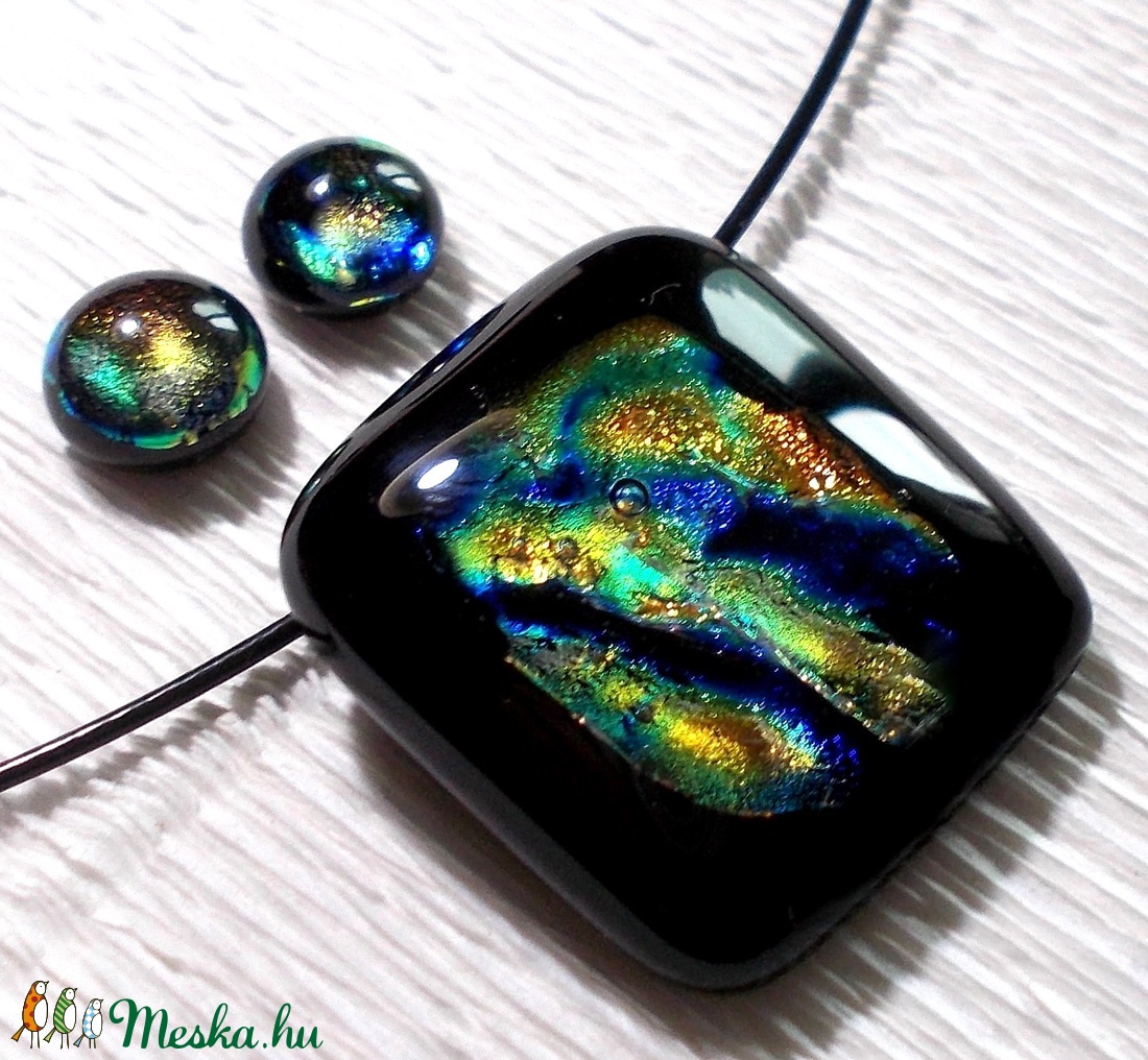 Szivárvány dichroic ékszerszett, ajándék névnapra, születésnapra. - ékszer - ékszerszett - Meska.hu Szivárvány dichroic ékszerszett, ajándék névnapra, születésnapra. - ékszer - ékszerszett - Meska.hu