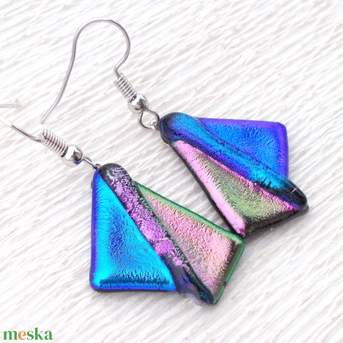 Dichroic duó trendi fülbevaló, ajándék névnapra, születésnapra. -  - Meska.hu