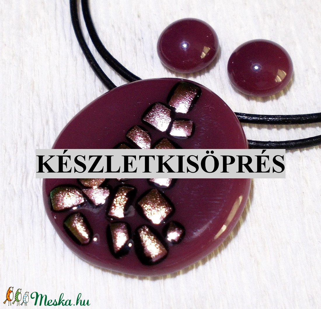 Lila dichroic mintával ékszerszett, ajándék névnapra, születésnapra. -  - Meska.hu