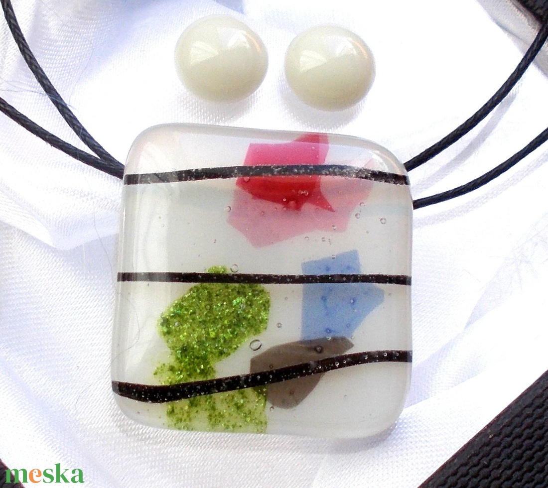 Mintás ékszerszett, névnapra, születésnapra, nőnapra. - ékszer - ékszerszett - Meska.hu