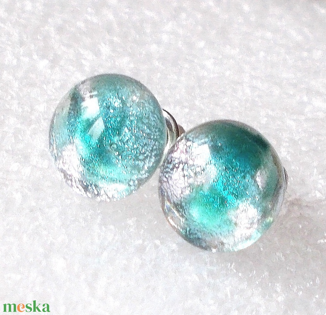 NEMESACÉL!  Dichroic fülbevaló páros, ajándék  névnapra, születésnapra. - ékszer - fülbevaló - pötty fülbevaló - Meska.hu