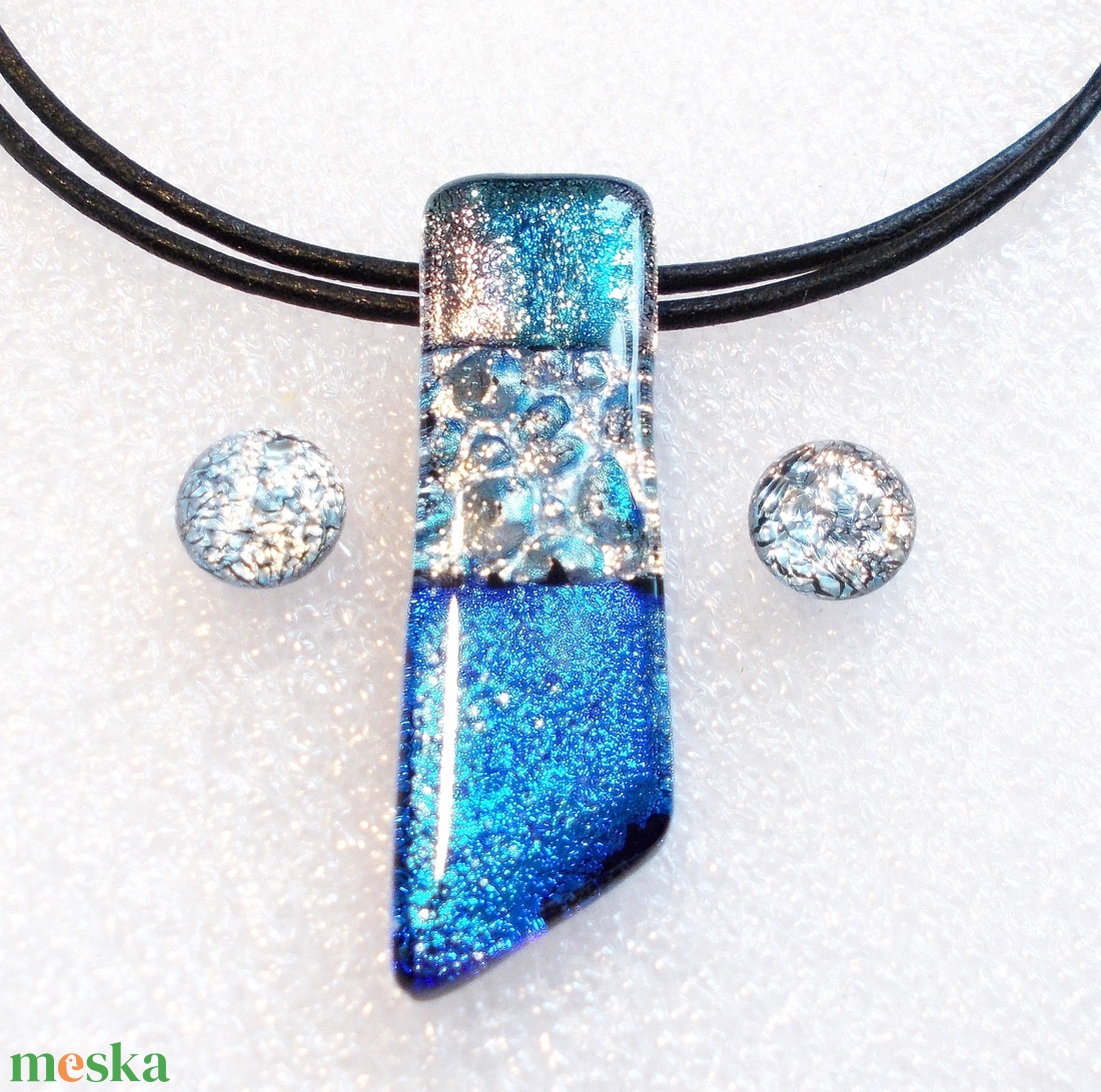 Dichroic fények ékszerszett pedagógusoknak. - ékszer - ékszerszett - Meska.hu Dichroic fények ékszerszett pedagógusoknak. - ékszer - ékszerszett - Meska.hu