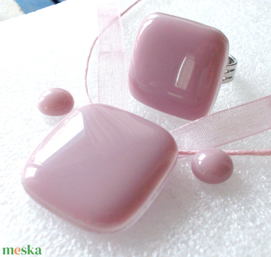 AKCIÓ! Hamvas füstös rózsaszín, ékszerszett , ajándék lányoknak, névnapra, születésnapra. - ékszer - ékszerszett - Meska.hu