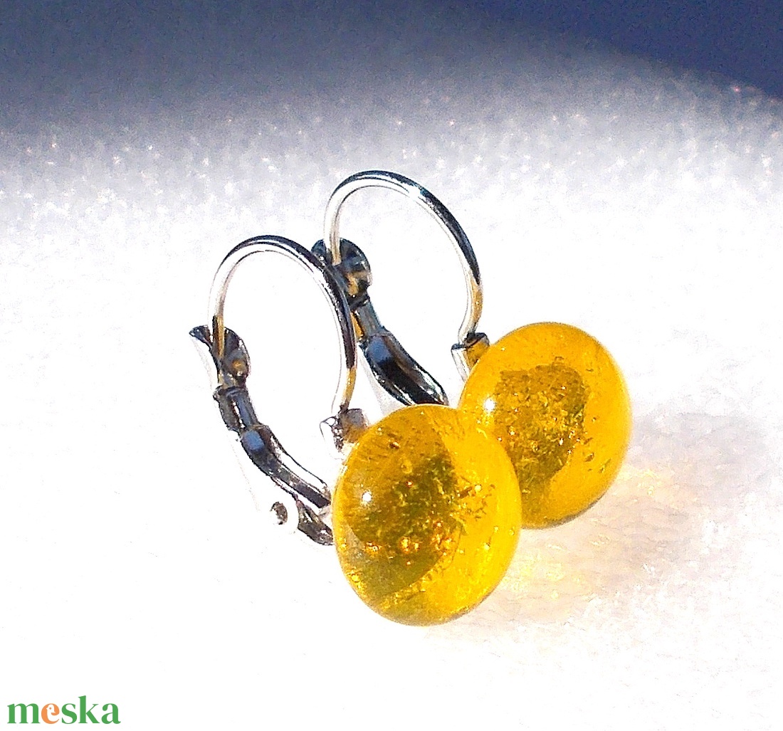 AKCIÓ! Aranysárga dichroic fülbevaló, ajándék ballagásra, névnapra, születésnapra. - ékszer - fülbevaló - lógós kerek fülbevaló - Meska.hu AKCIÓ! Aranysárga dichroic fülbevaló, ajándék ballagásra, névnapra, születésnapra. - ékszer - fülbevaló - lógós kerek fülbevaló - Meska.hu