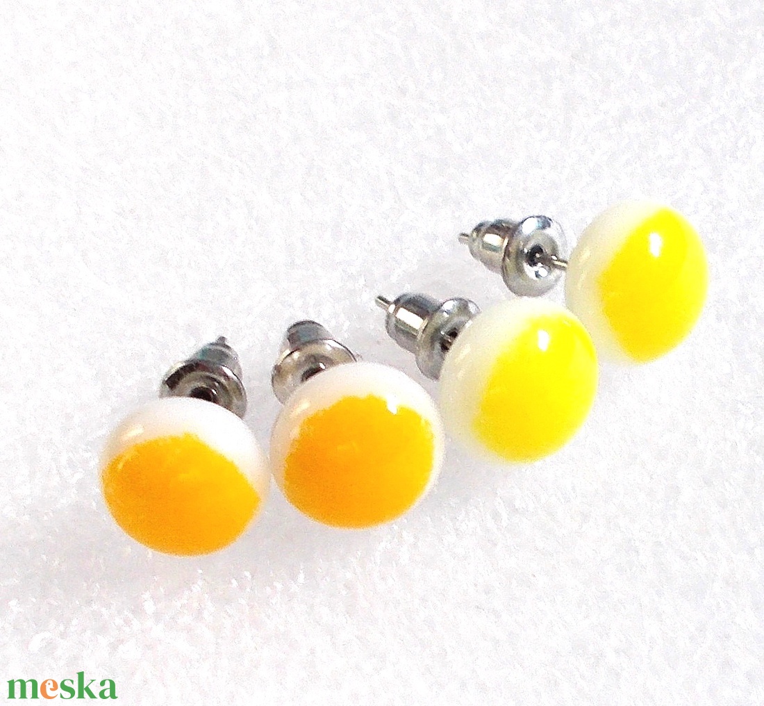 Nemesacél selyem fényű színes fülbevaló csomag, ajándék nőknek, lányoknak. - ékszer - fülbevaló - pötty fülbevaló - Meska.hu