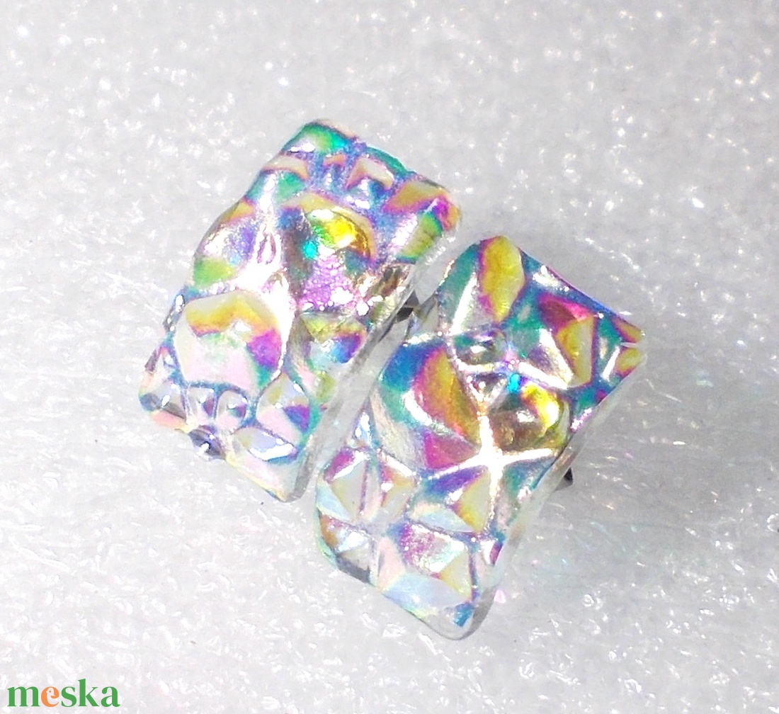 NEMESACÉL! Szivárvány trendi stiftes  fülbevaló, ajándék  névnapra, születésnapra. - ékszer - fülbevaló - lógó fülbevaló - Meska.hu