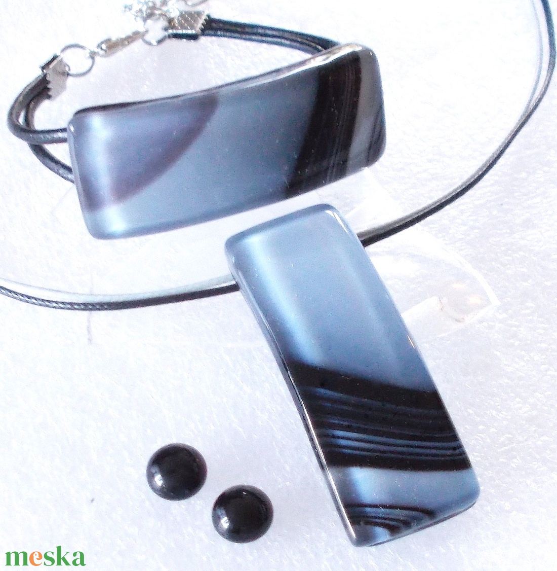 Szürke-fekete  nyaklánc, ajándék nőknek karácsonyra, névnapra, születésnapra. - ékszer - nyaklánc - medálos nyaklánc - Meska.hu