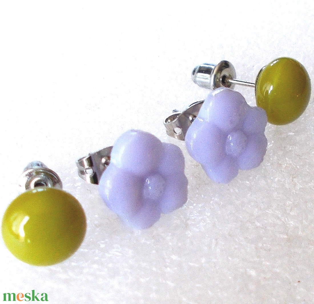 Levendula zölddel fülbevaló páros, ajándék nőknek névnapra, születésnapra.  - ékszer - fülbevaló - lógó fülbevaló - Meska.hu