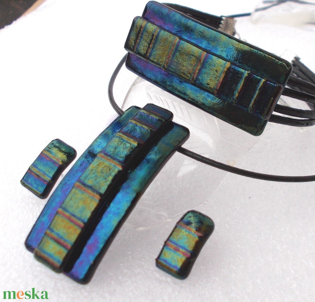 Smaragd fények ékszerszett , ajándék névnapra születésnapra. - ékszer - ékszerszett - Meska.hu