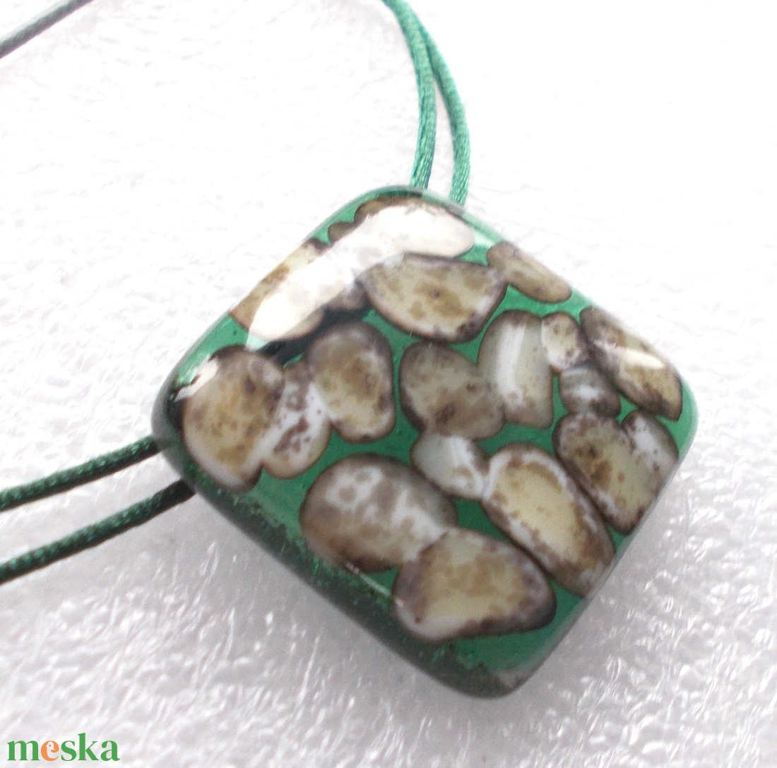 Kavicsmintás üvegékszer szett, ajándék névnapra, születésnapra. - ékszer - ékszerszett - Meska.hu