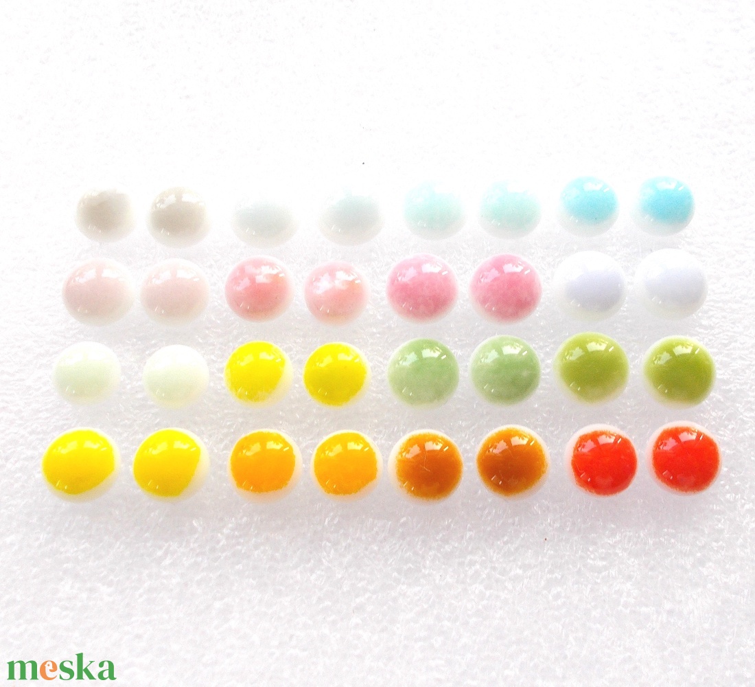 Nemesacél selyem fényű színes fülbevaló csomag, ajándék nőknek, lányoknak. - ékszer - fülbevaló - pötty fülbevaló - Meska.hu