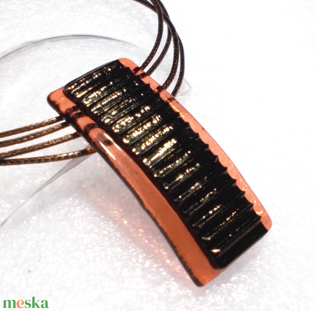 Bronzos-korall nyaklánc, ajándék napra, névnapra születésnapra. - ékszer - nyaklánc - medálos nyaklánc - Meska.hu