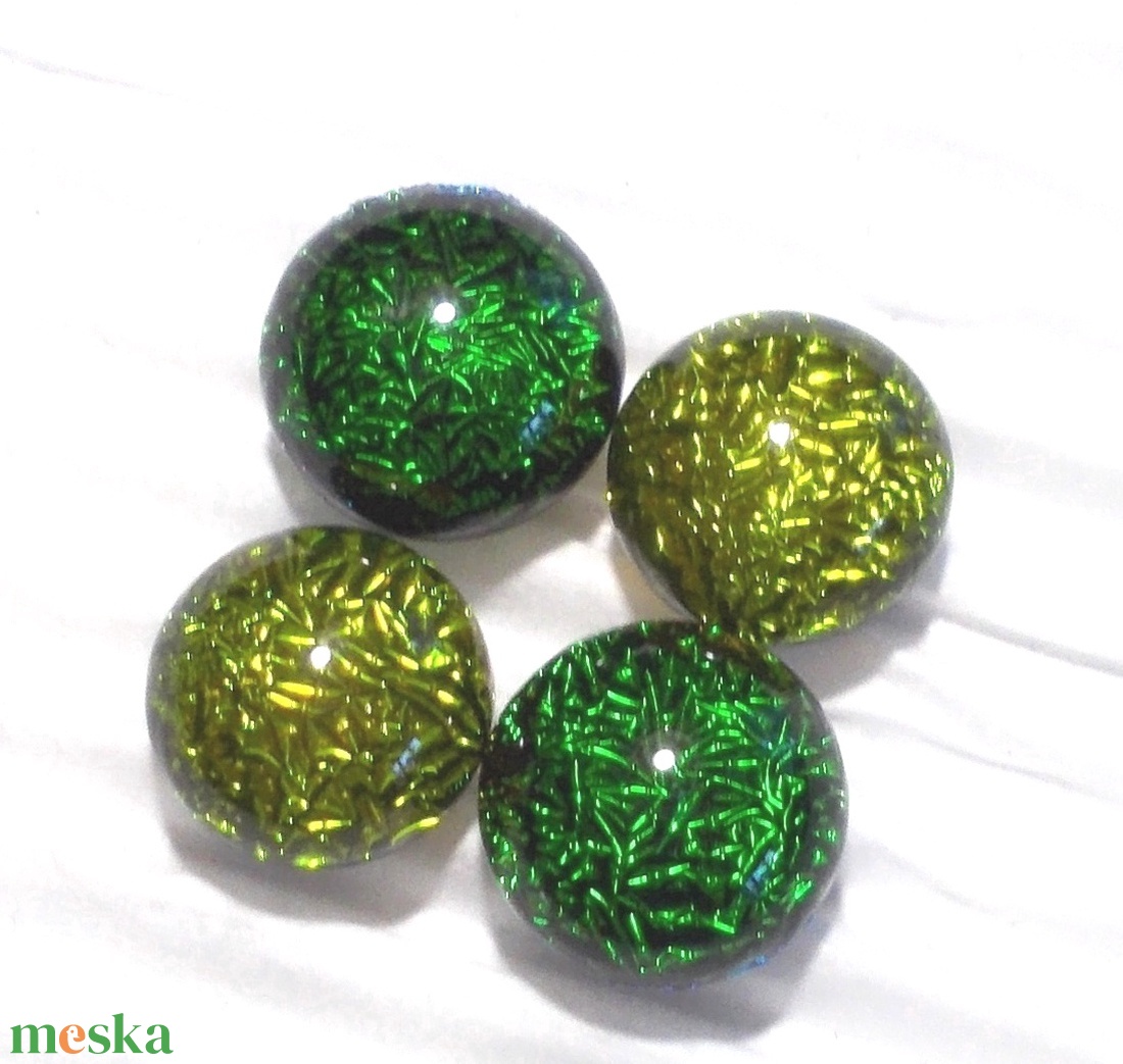 ORVOSI FÉM! Zöld dichroic páros fülbevaló , ajándék ballagásra, névnapra, születésnapra. - ékszer - fülbevaló - pötty fülbevaló - Meska.hu ORVOSI FÉM! Zöld dichroic páros fülbevaló , ajándék ballagásra, névnapra, születésnapra. - ékszer - fülbevaló - pötty fülbevaló - Meska.hu