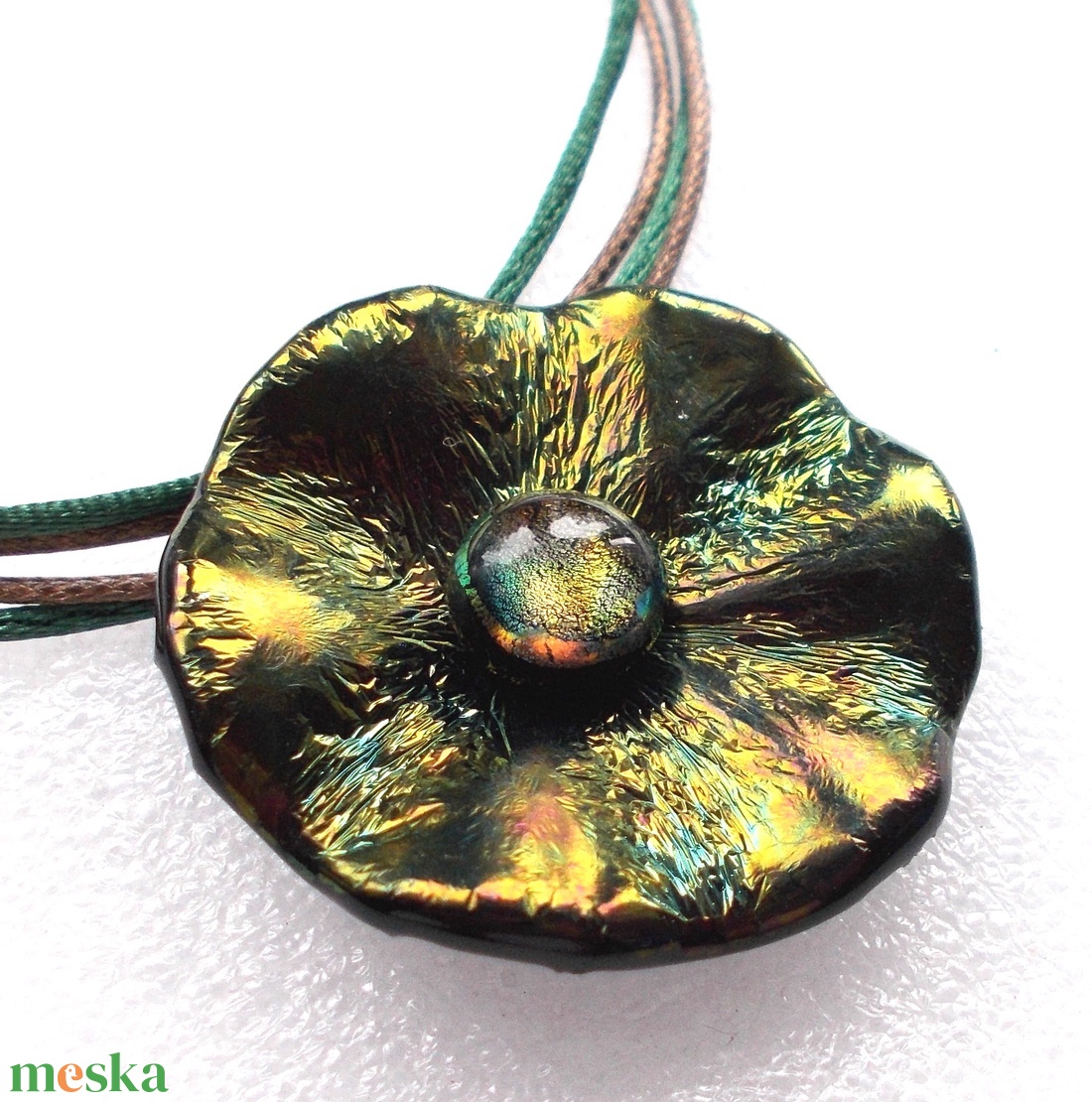 Bronzos smaragd rózsa medál, ajándék névnapra születésnapra. - ékszer - nyaklánc - medálos nyaklánc - Meska.hu