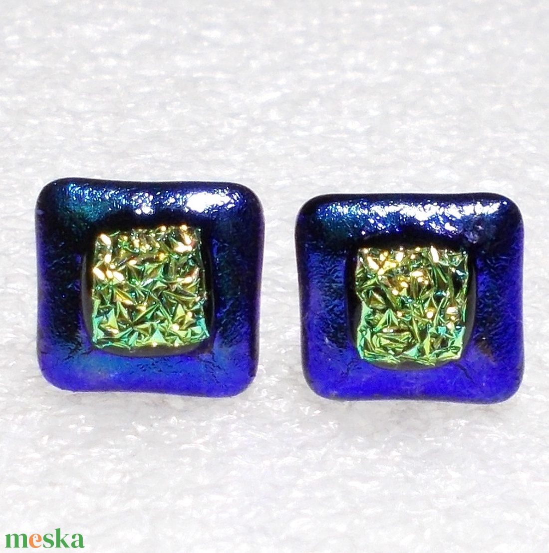 Univerzum dichroic fülbevaló, ajándék névnapra, születésnapra. - ékszer - fülbevaló - pötty fülbevaló - Meska.hu Univerzum dichroic fülbevaló, ajándék névnapra, születésnapra. - ékszer - fülbevaló - pötty fülbevaló - Meska.hu