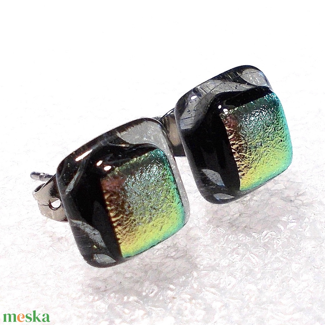 Univerzum dichroic fülbevaló, ajándék névnapra, születésnapra. - ékszer - fülbevaló - pötty fülbevaló - Meska.hu Univerzum dichroic fülbevaló, ajándék névnapra, születésnapra. - ékszer - fülbevaló - pötty fülbevaló - Meska.hu
