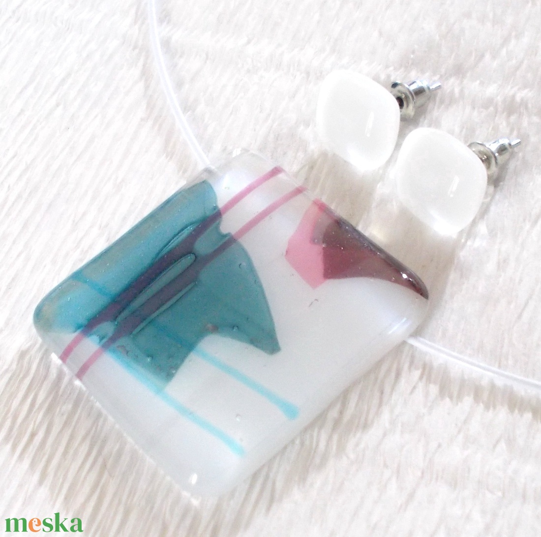 Hortenzia üvegékszer szett, ajándék nőknek névnapra, születésnapra. - ékszer - ékszerszett - Meska.hu