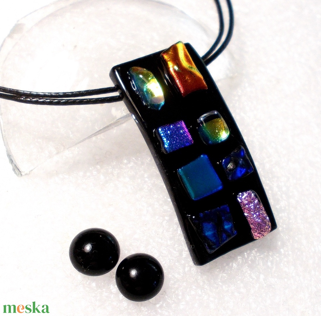AKCIÓ! Dichroic fények ékszerszett, ajándék lányoknak szalagavatóra, ballagásra, születésnapra, névnapra. - ékszer - ékszerszett - Meska.hu AKCIÓ! Dichroic fények ékszerszett, ajándék lányoknak szalagavatóra, ballagásra, születésnapra, névnapra. - ékszer - ékszerszett - Meska.hu